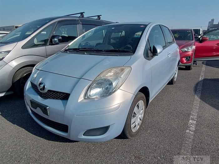 2010 Toyota Vitz