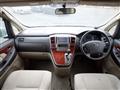 2004 Toyota Alphard