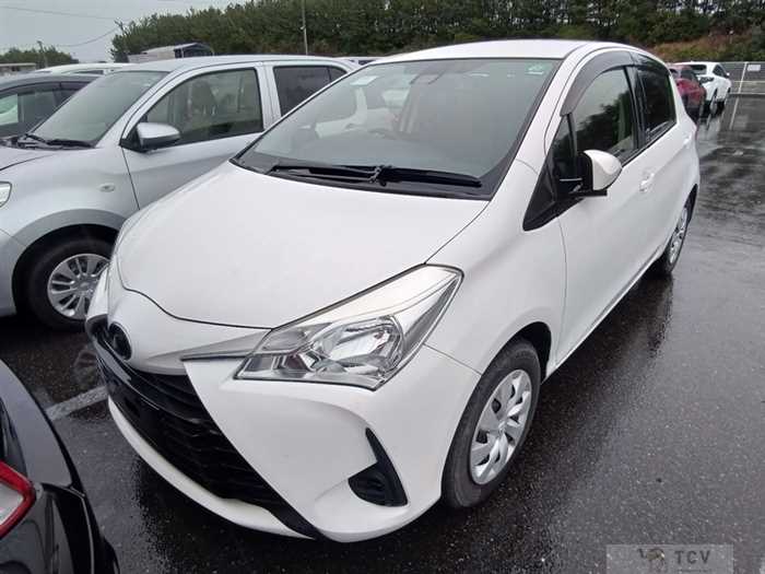 2017 Toyota Vitz