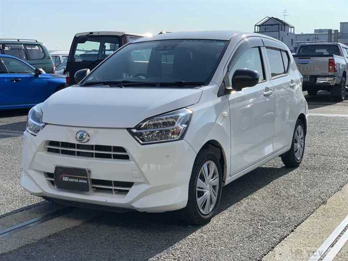 2019 Daihatsu Mira Es