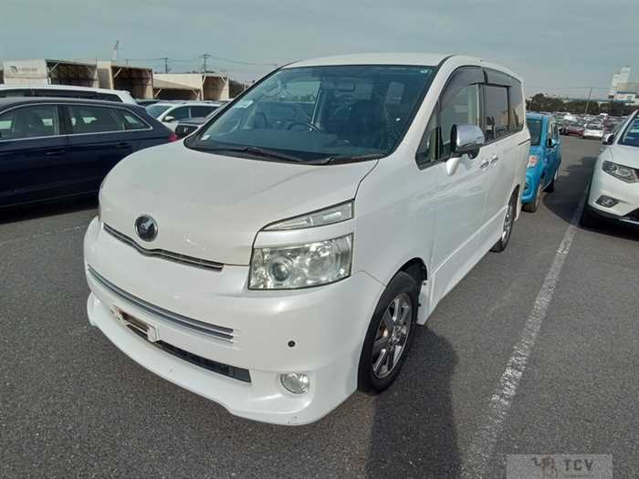 2009 Toyota Voxy