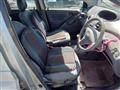 2001 Toyota Vitz