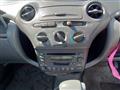 2001 Toyota Vitz