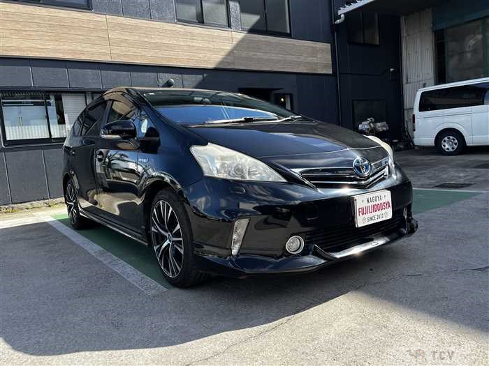 2011 Toyota PRIUS α