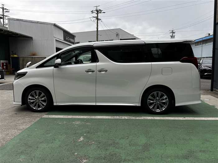 Toyota Alphard S Type Gold III 2022 — миниатюра 7