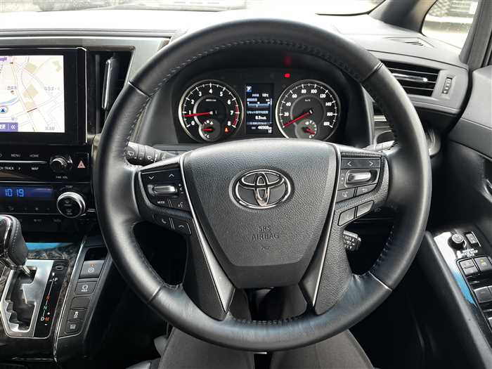 Toyota Alphard S Type Gold III 2022 — миниатюра 10