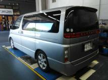 2002 Nissan Elgrand
