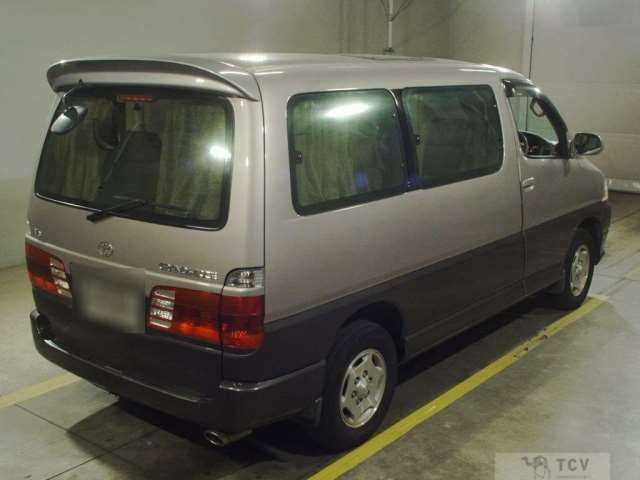 2000 Toyota Grand Hiace