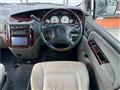 2000 Nissan Elgrand