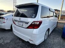 2009 Toyota Alphard