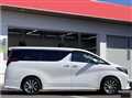 2016 Toyota Alphard
