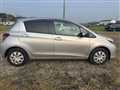 2011 Toyota Vitz