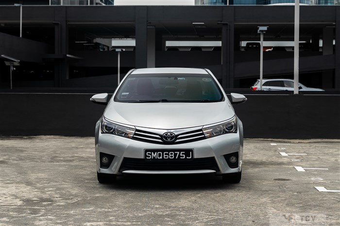 2016 Toyota Corolla Altis