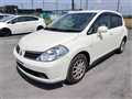 2005 Nissan Tiida
