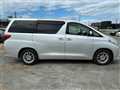 2013 Toyota Alphard
