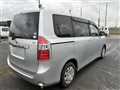 2007 Toyota Noah