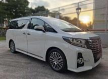 2015 Toyota Alphard