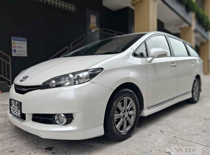 2016 Toyota Wish