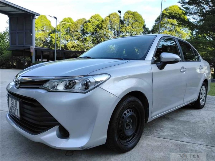 2016 Toyota Corolla Axio