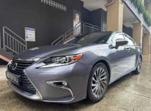 2016 Lexus ES