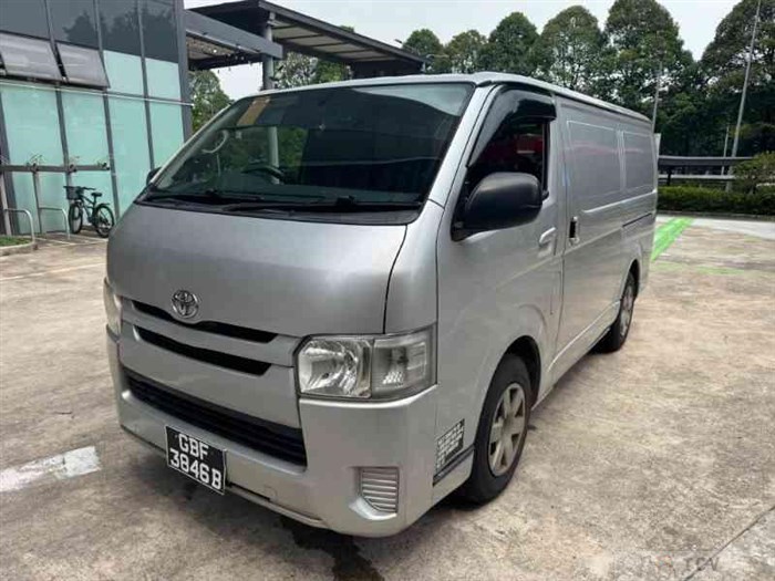 2016 Toyota Hiace