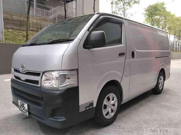 2011 Toyota Hiace