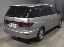2003 Toyota Estima