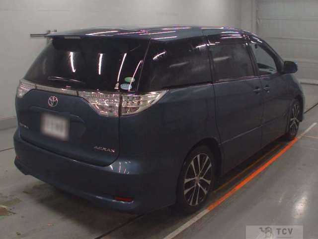 2013 Toyota Estima
