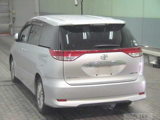 2012 Toyota Estima