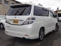 2010 Toyota Vellfire
