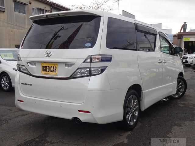 2010 Toyota Vellfire