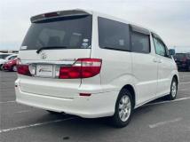 2004 Toyota Alphard