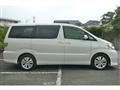 2004 Toyota Alphard