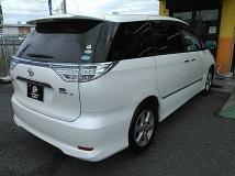 2010 Toyota Estima Hybrid