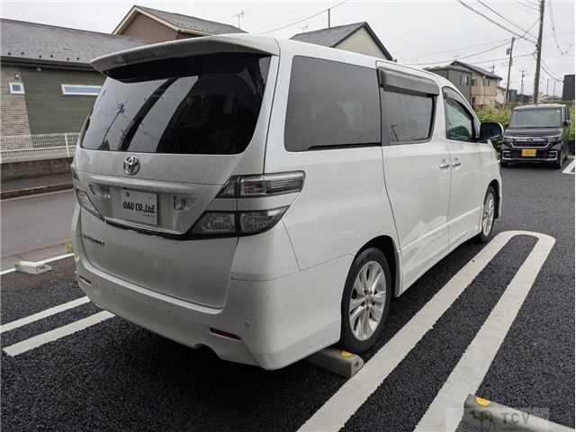 2010 Toyota Vellfire