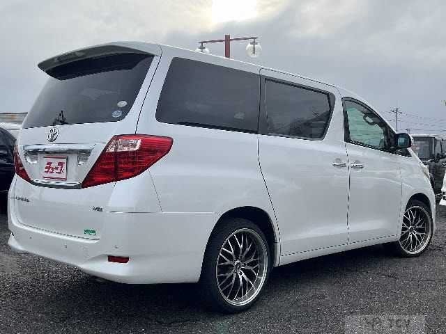 2009 Toyota Alphard