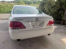 2004 Toyota Crown