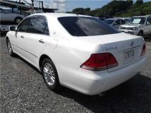 2004 Toyota Crown