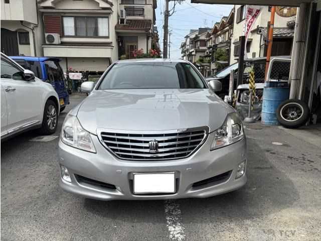 2009 Toyota Crown