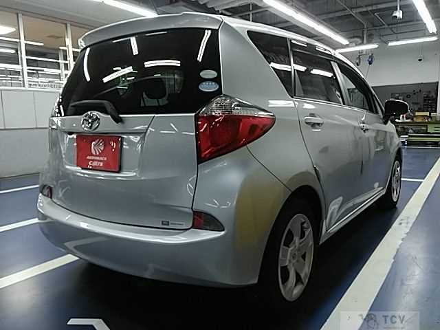 2011 Toyota Ractis