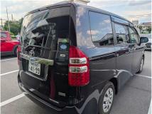 2013 Toyota Noah