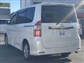 2008 Toyota Noah