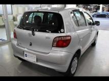 1999 Toyota Vitz