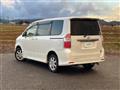 2007 Toyota Noah