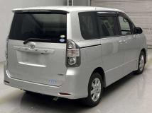 2008 Toyota Voxy