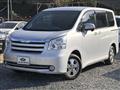 2009 Toyota Noah