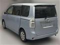 2011 Toyota Noah