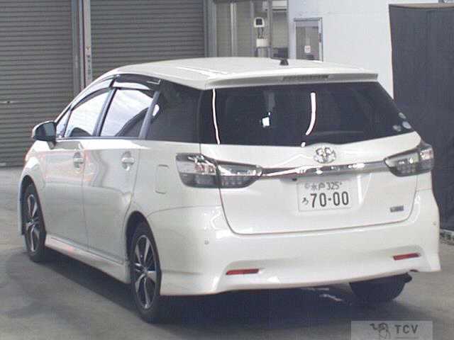 2013 Toyota Wish