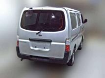 2008 Nissan Caravan