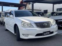 2004 Toyota Crown Majesta